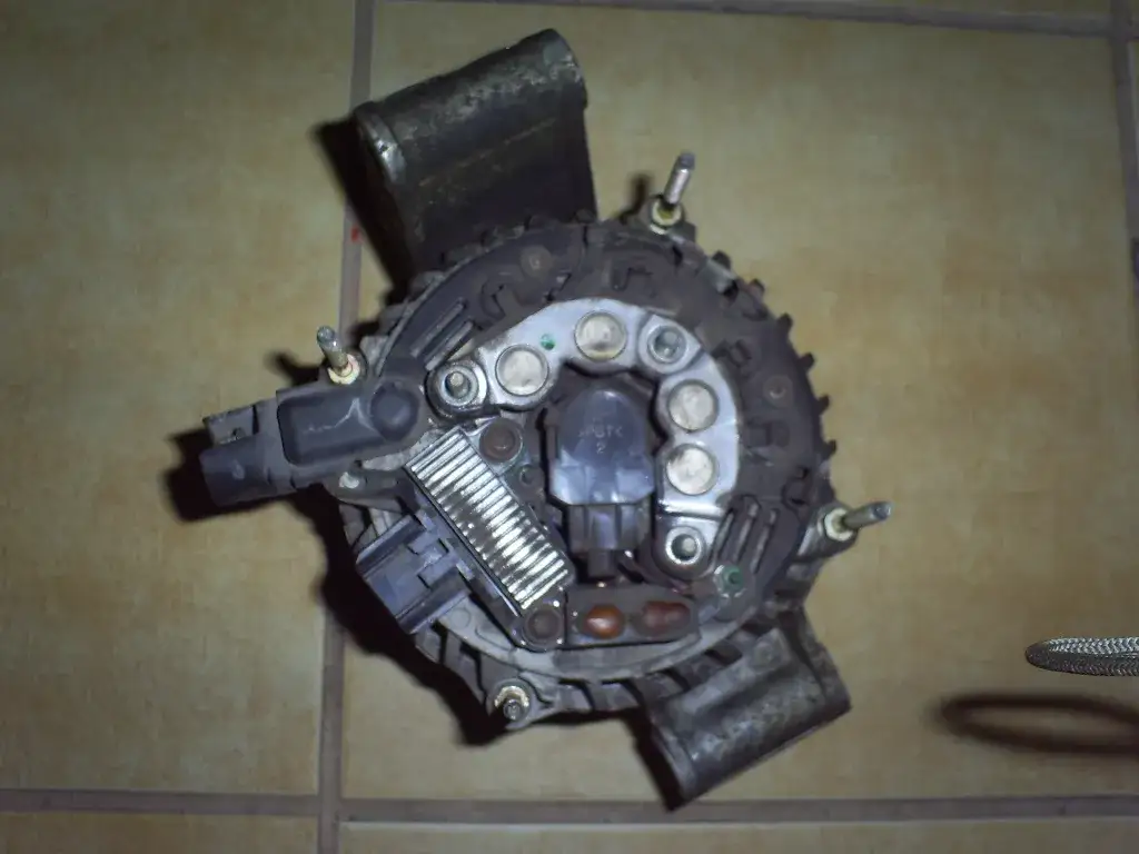 Jak sprawdzić alternator Mondeo MK3 i uniknąć kosztownych napraw