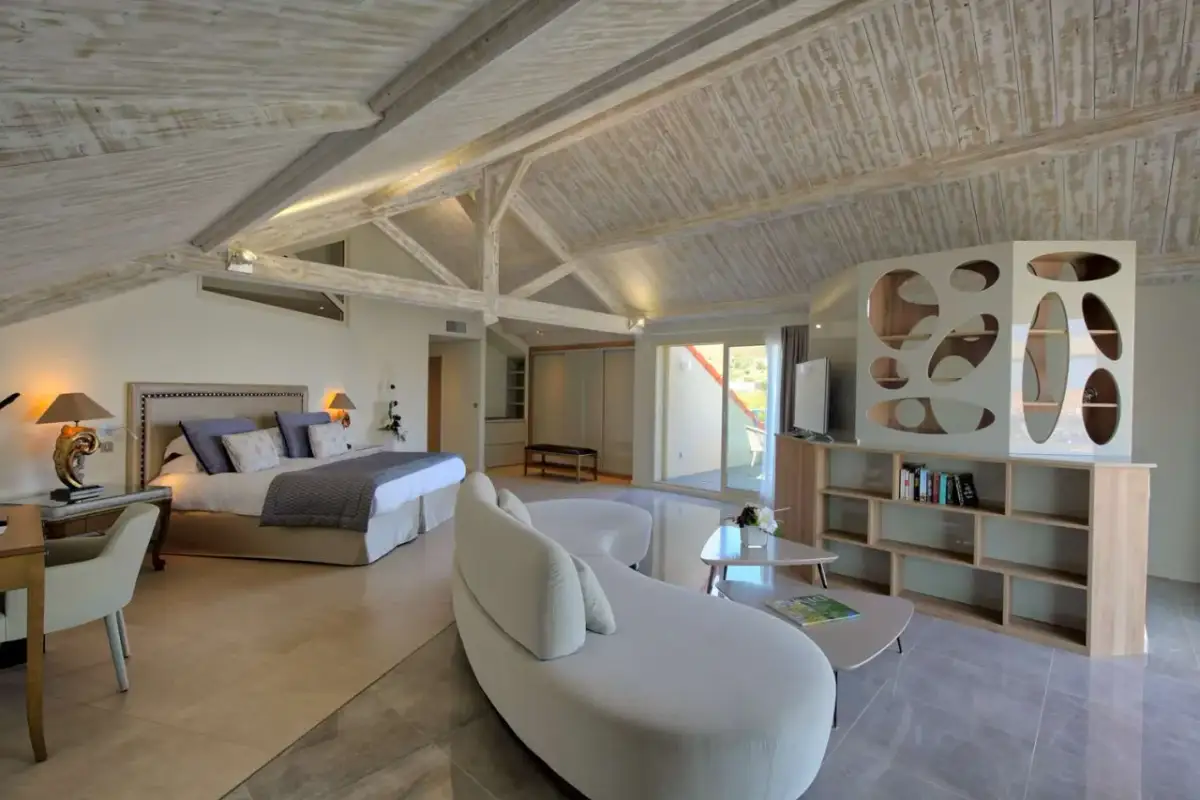 Hotel Best Western w L'Île-Rousse - Komfort i atrakcyjne ceny blisko plaży