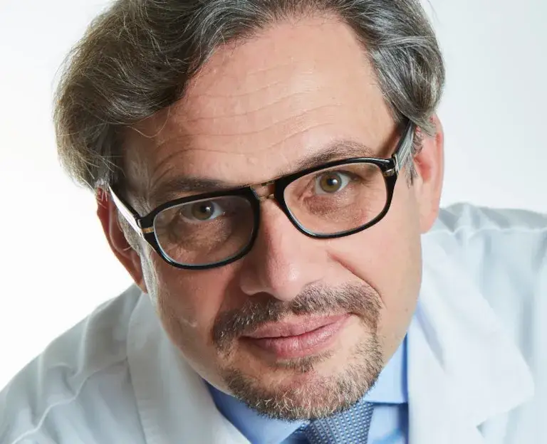 Gdzie przyjmuje Jerzy Kotowicz? Sprawdź lokalizacje wizyt w Warszawie