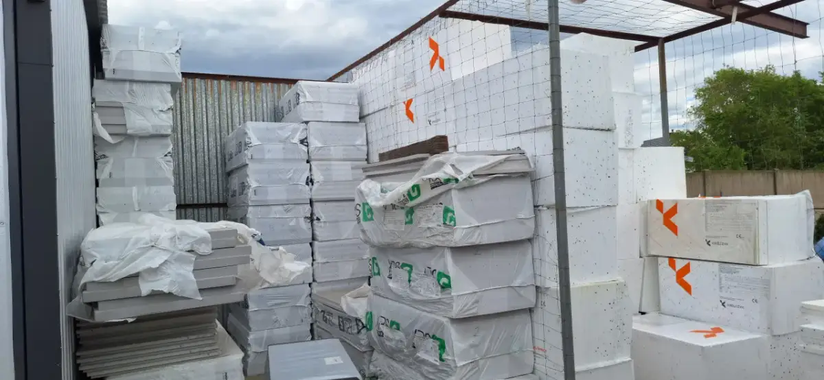 Styropian grafitowy 15 czy biały 20 - co wybrać dla lepszej izolacji?