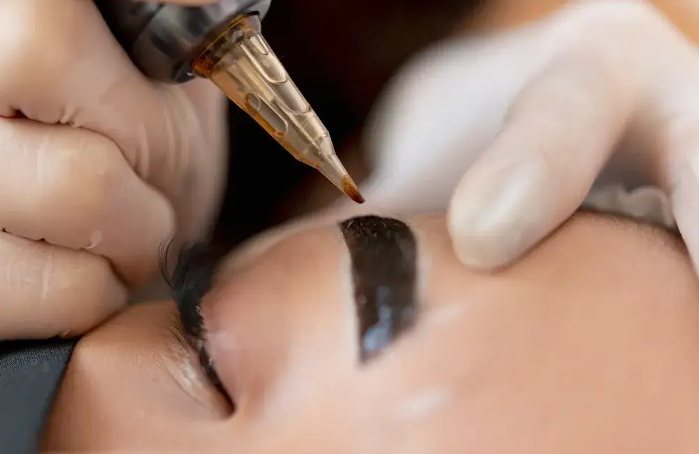 Makijaż permanentny brwi kiedy blednie - co musisz wiedzieć, aby uniknąć rozczarowania