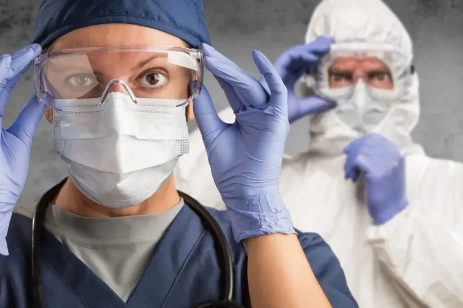 Dlaczego chirurg nosi maseczkę? Kluczowe powody bezpieczeństwa pacjenta