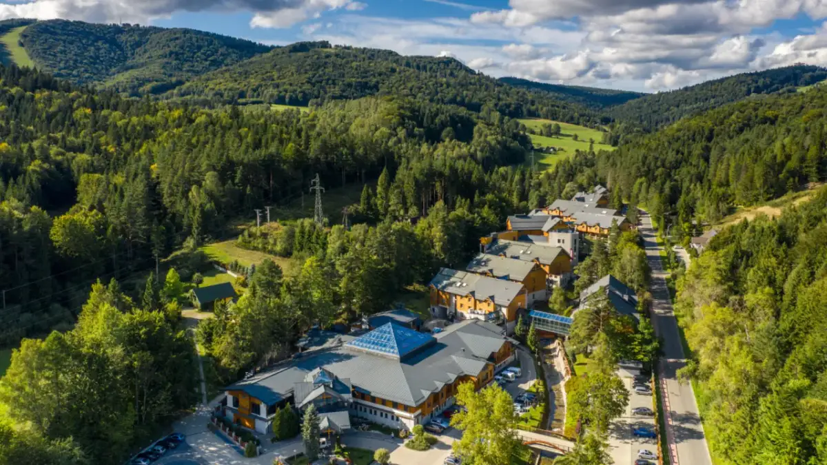 Hotel czy hostel? Kluczowe różnice, które musisz znać!