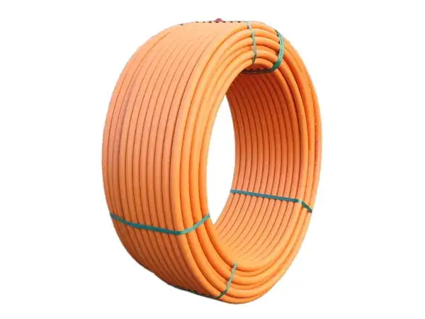 PE w ziemi, stal na ścianie: Rury gazowe na zewnątrz bez błędów