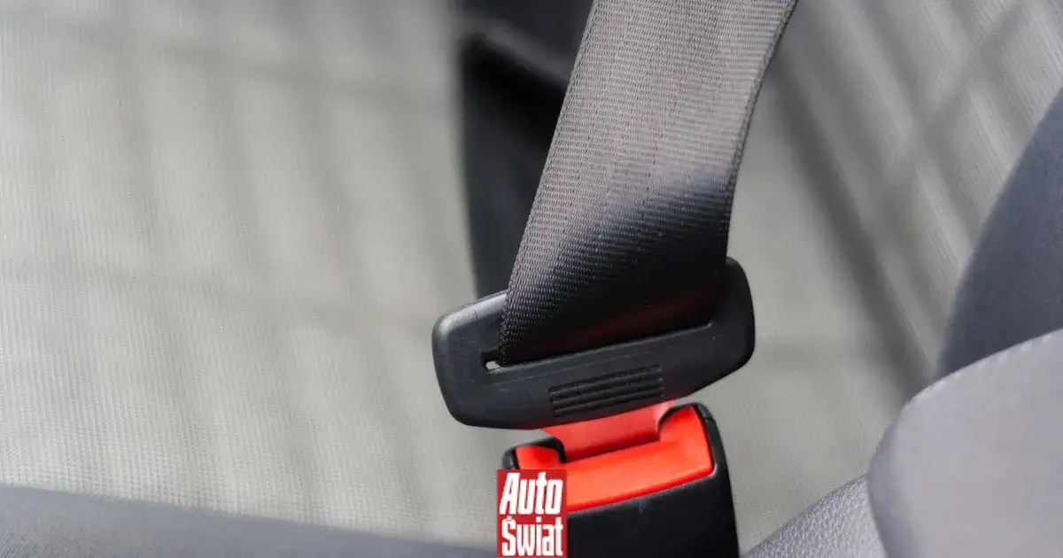 Dlaczego warto zapinać pasy bezpieczeństwa? Oto kluczowe powody