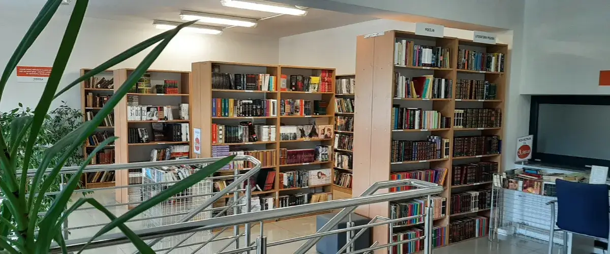 Gdzie oddać lub sprzedać książki w Szczecinie? Praktyczny poradnik