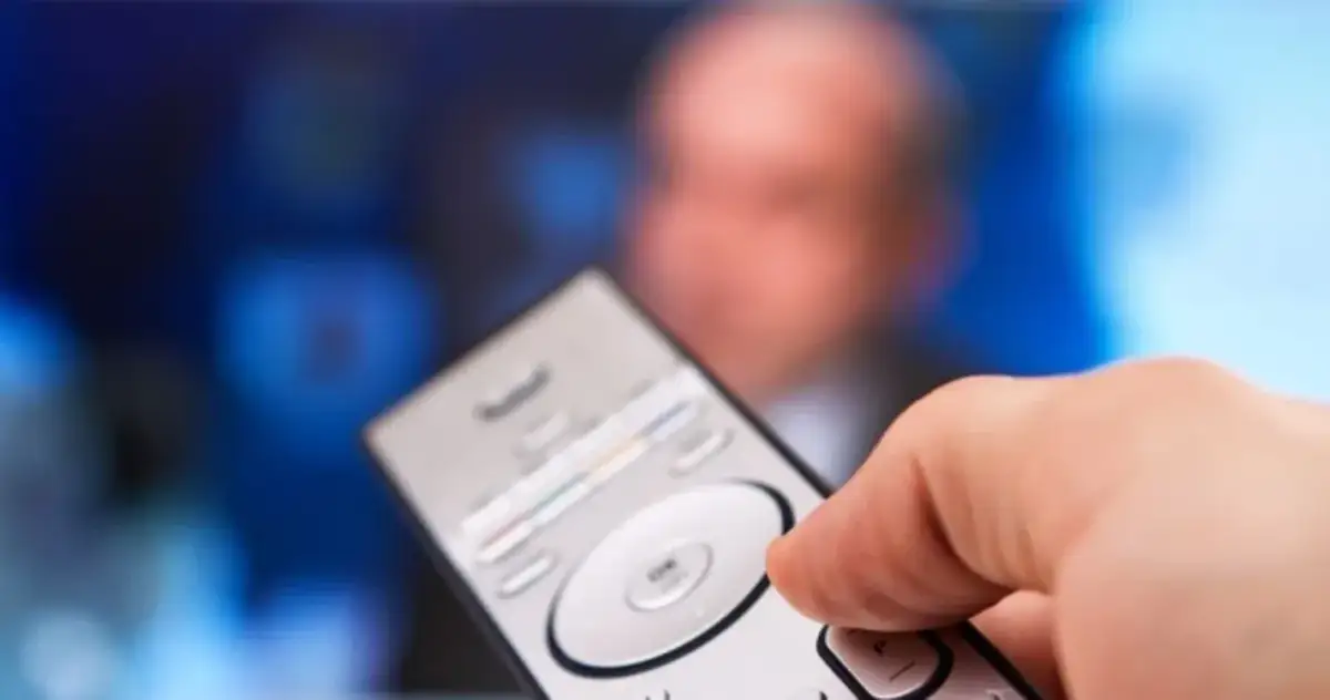 Jak wyłączyć lektora w telewizorze Samsung i cieszyć się ciszą