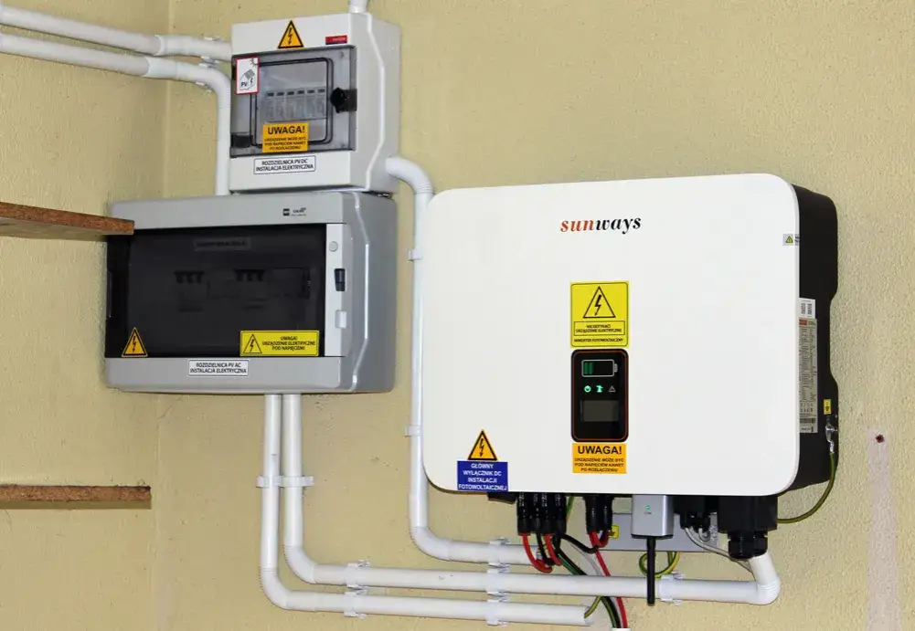 Gdzie wpiąć inwerter, aby uniknąć kosztownych błędów w instalacji?
