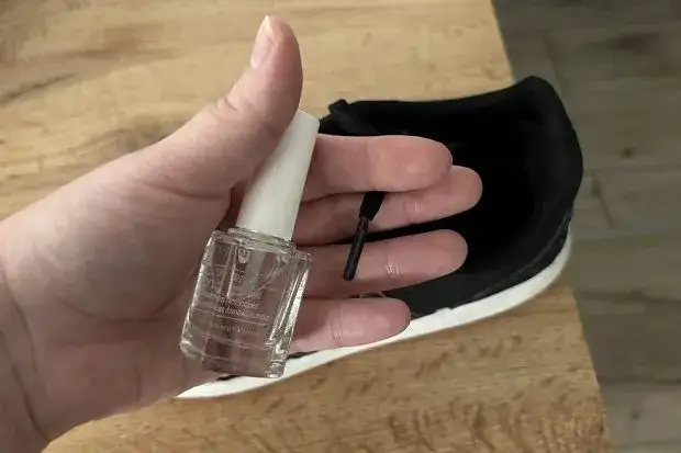 Jak naprawić sznurówki - proste sposoby na trwałą naprawę