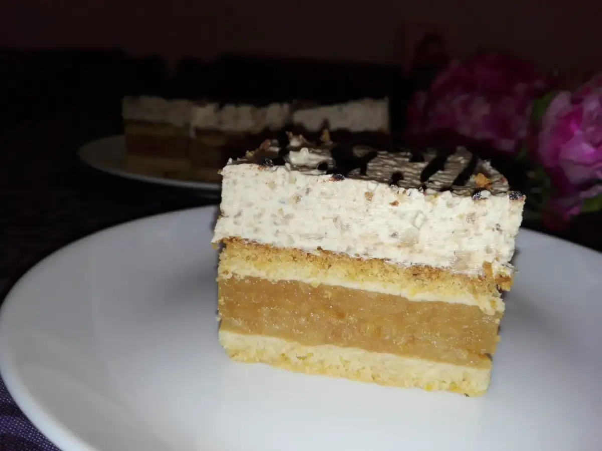 Niebo w gębie: przepis siostry Anastazji na pyszne ciasto metrowiec