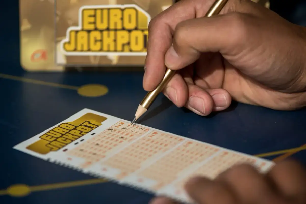 Ile płacą w Eurojackpot? Zaskakujące kwoty i podział nagród