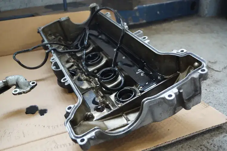 Ile trwa wymiana uszczelki pokrywy zaworów - pełen czas naprawy i proces