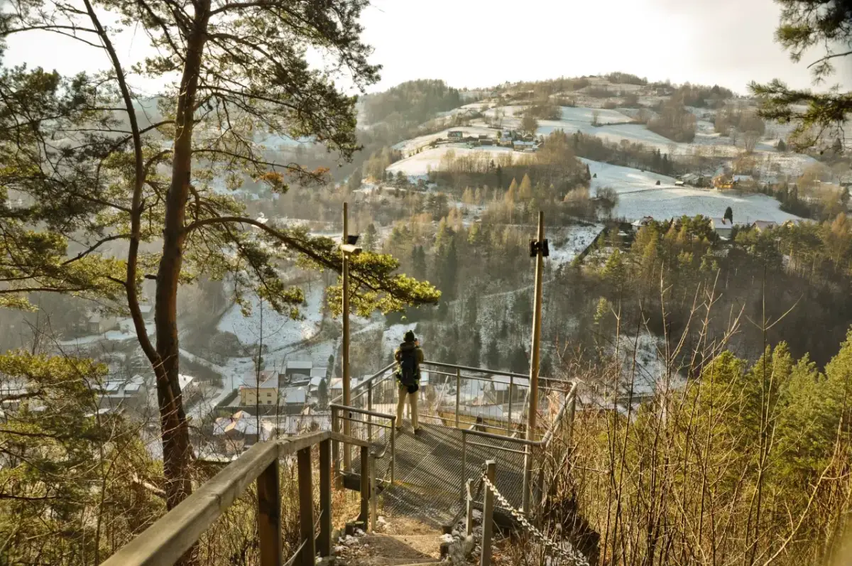 Piwniczna-Zdrój: Atrakcje, szlaki, spływ odkryj perłę Beskidu!