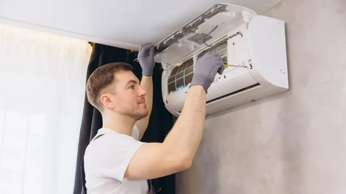 Ile kosztuje klimatyzacja do mieszkania w bloku? Sprawdź ceny i oszczędności