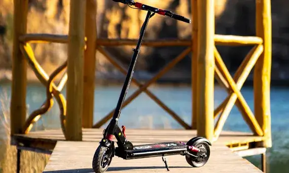 Ile prądu pobiera ładowanie hulajnogi? Poznaj ukryte koszty!