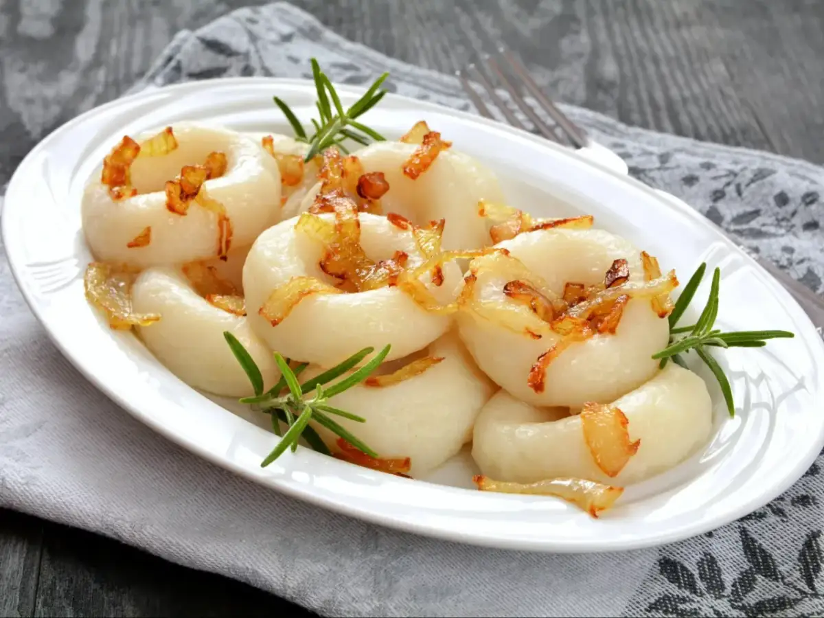 Jak zrobić kluski? 4 przepisy na idealne domowe smaki