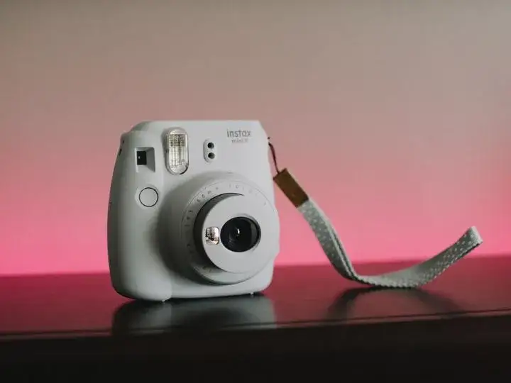 Najlepsze aparaty, które drukują zdjęcia - porównanie modeli i funkcji