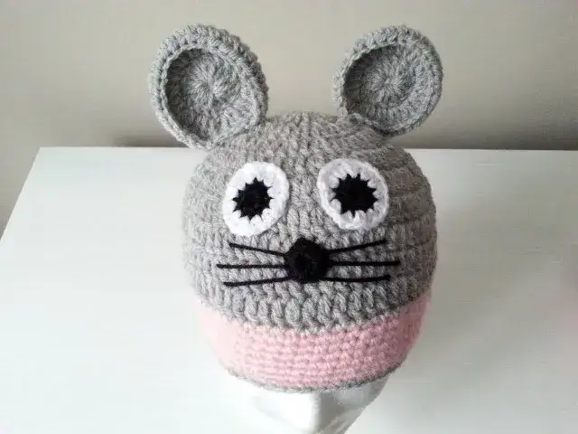 Jak uszyć czapkę z uszami Myszki Miki – proste kroki dla każdego