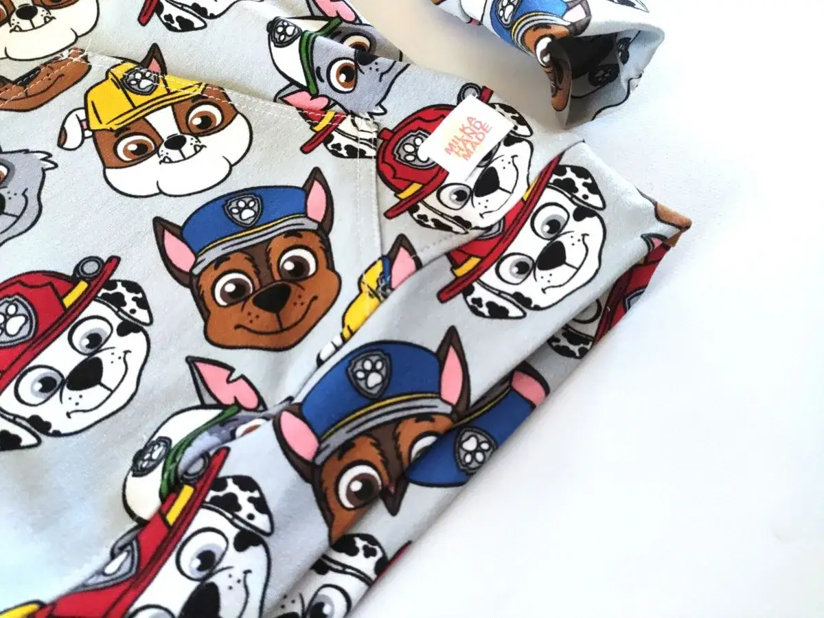 Bluza Psi Patrol dla chłopca: Jaki rozmiar, materiał, wzór?