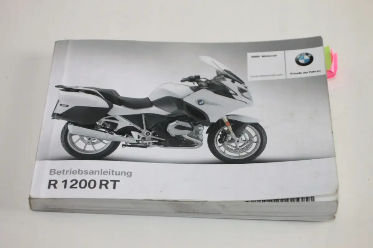 Instrukcja obsługi motocykla BMW R 1200 RT.