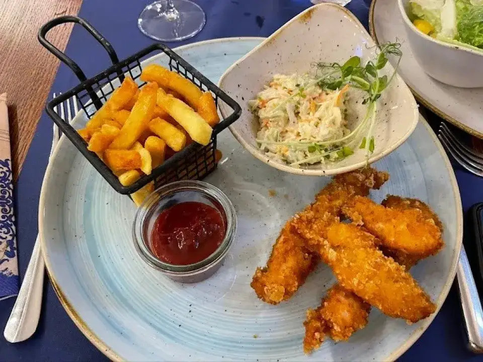 Międzyzdroje gdzie zjeść - najlepsze restauracje i smaki na miejscu