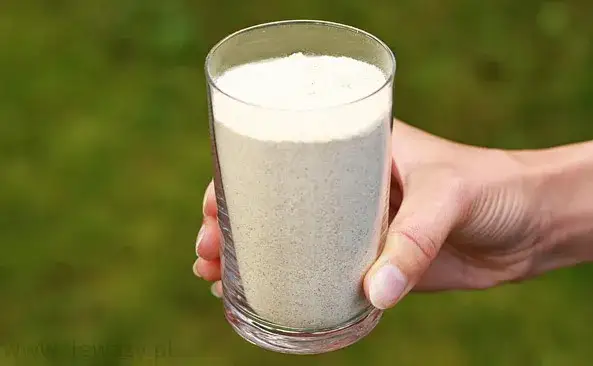 Szklanka mąki ile to g? Precyzyjne miary dla idealnych wypieków