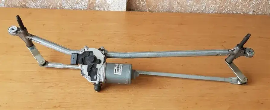 Jak wybrać odpowiedni mechanizm wycieraczek do Renault Master?