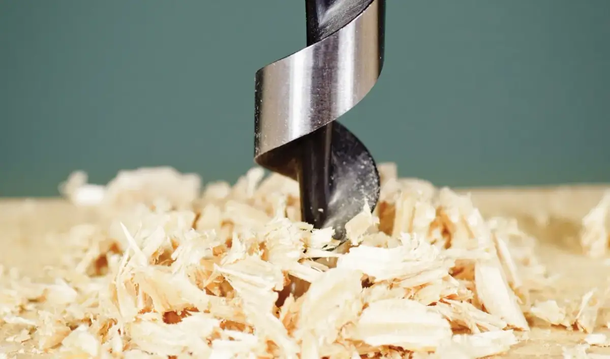 Jak wygląda wiertło do drewna? Poznaj różne typy i ich zastosowania