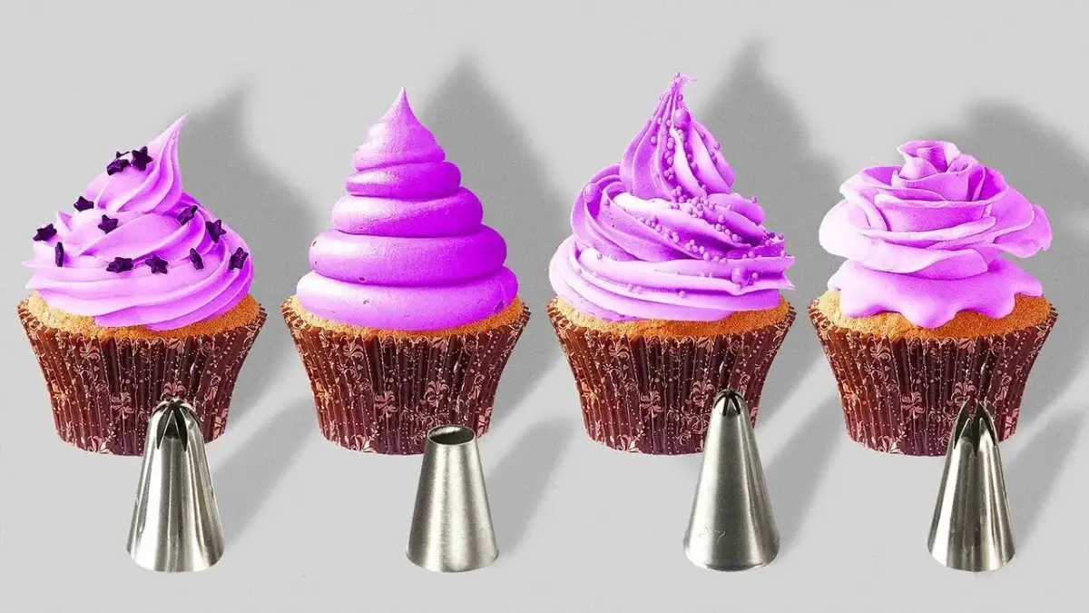 Jak ozdobić babeczki? Pomysły, triki i modne inspiracje!