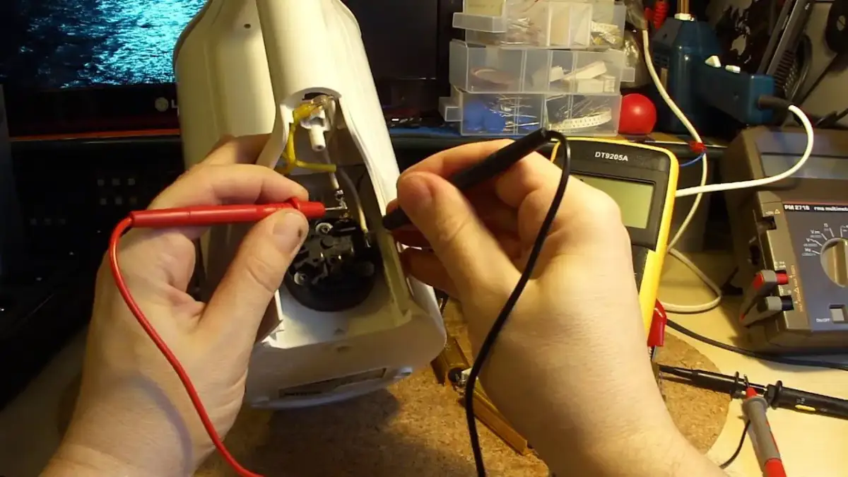 Naprawa termostatu w czajniku elektrycznym: skuteczna instrukcja serwisowa