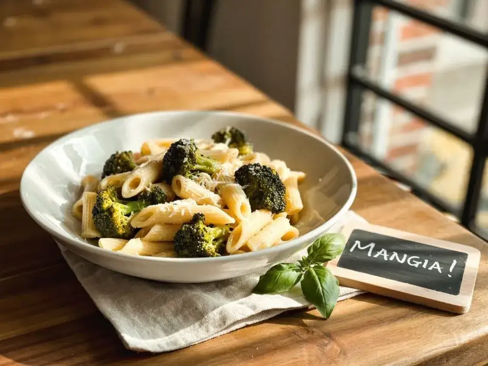 Z czym zrobić makaron? Szybkie i pyszne przepisy na dodatki