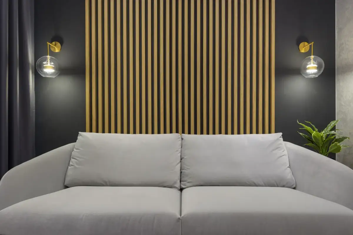 Jak zrobić lamele na ścianie - proste kroki do efektownej dekoracji