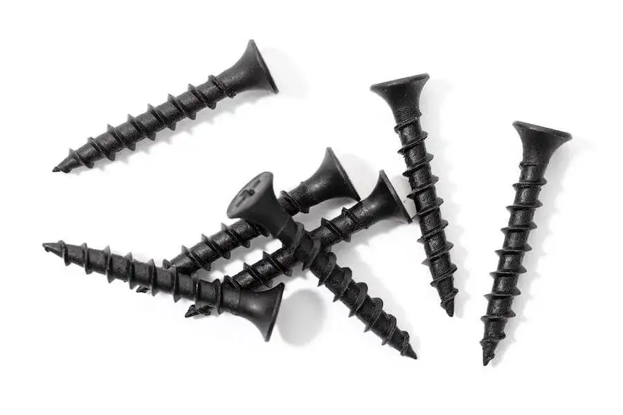 Jakie wkręty do płyt g-k? Wybierz idealne i uniknij błędów!