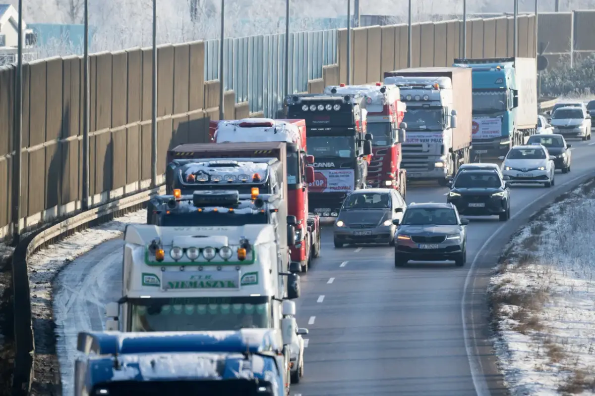 Stawki za kilometr 2026: Ile naprawdę zarobisz na transporcie?