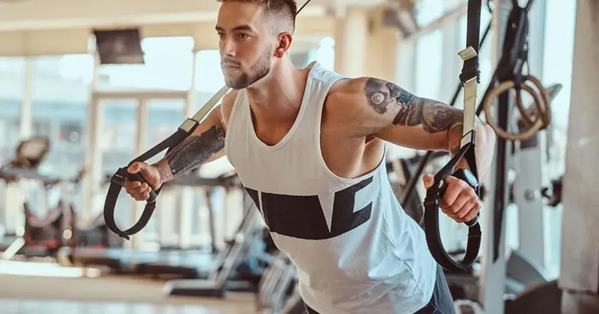 Jak zacząć na siłowni? Kompletny poradnik dla początkujących