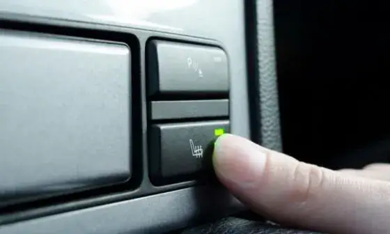 Jak włączyć podgrzewanie foteli w Lagunie 2 – proste kroki i porady