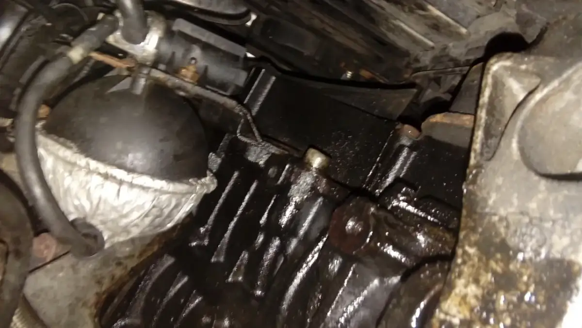 Ubytek płynu i biały dym w dieslu: UPG czy EGR? Diagnoza!