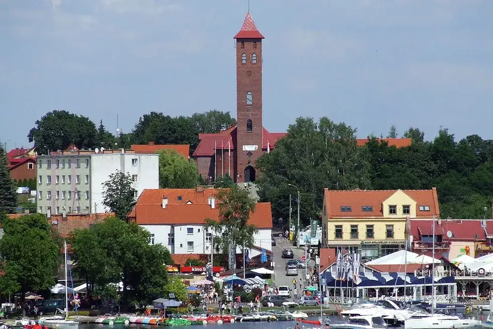 Atrakcje Mikołajek: Najlepsze miejsca i aktywności, które musisz poznać