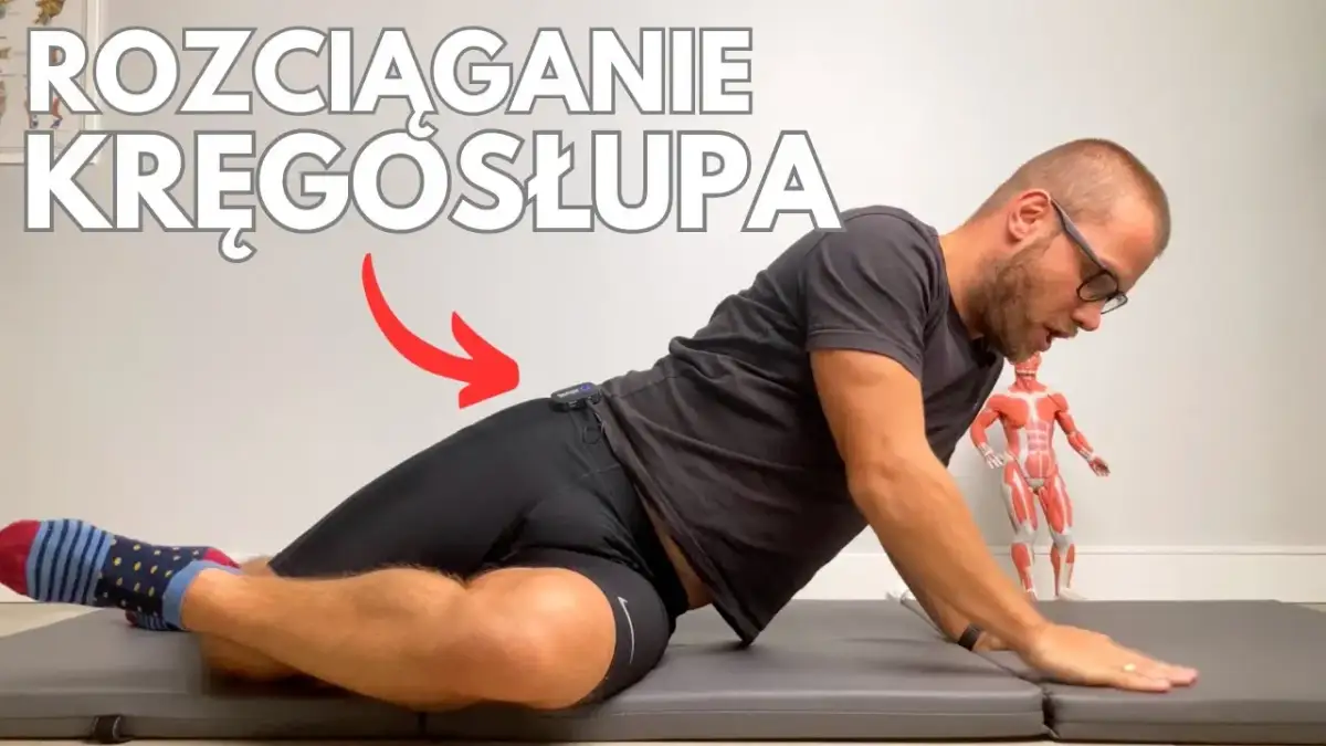 Jak rozciągać plecy? Proste ćwiczenia na ból i lepszą postawę