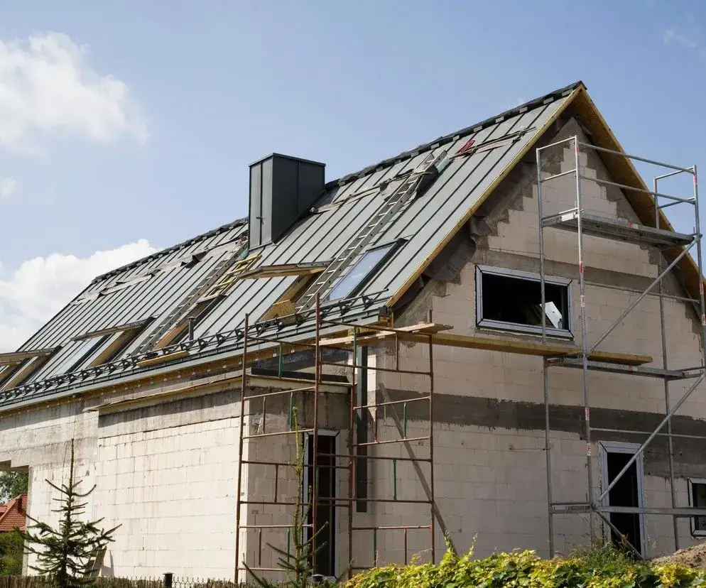 Dom prefabrykowany co to znaczy i jakie ma zalety w budownictwie