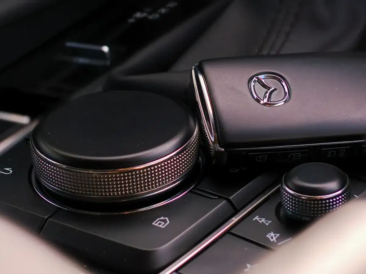 Ile kosztuje wynajem samochodu? Sprawdź ceny i oszczędzaj na podróżach