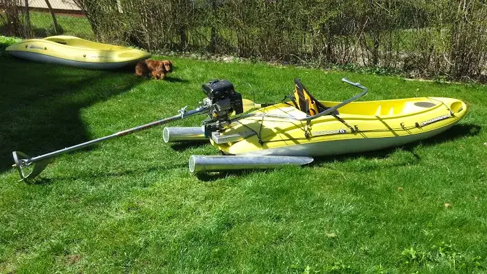 Budowa kajaka z polietylenu: czy to możliwe w domu?