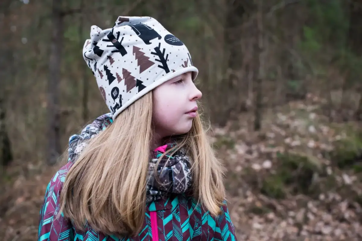 Czapka dla dziecka: Jaki materiał wybrać? Poradnik szycia.
