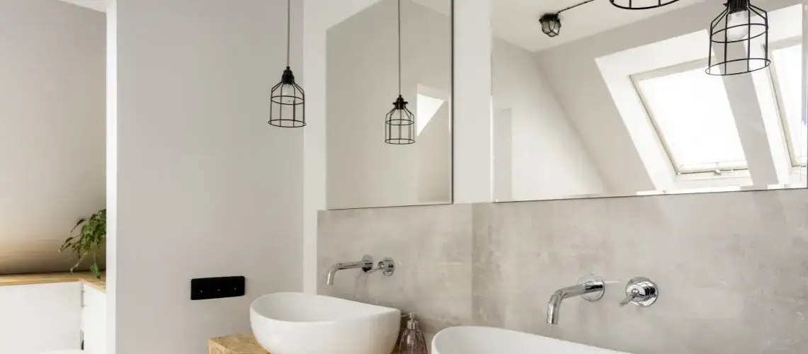 Na jakiej wysokości powiesić lustro nad umywalką, aby uniknąć błędów?