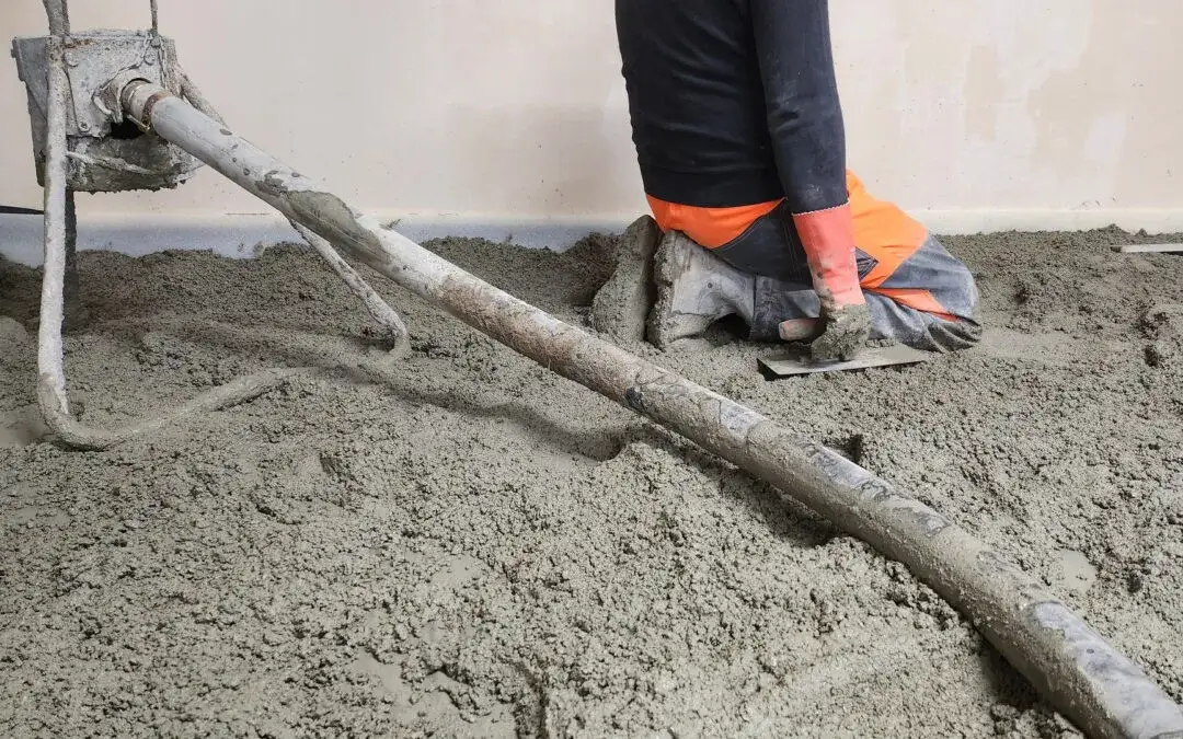 Po jakim czasie można chodzić po wylewce: sprawdzony czas schnięcia