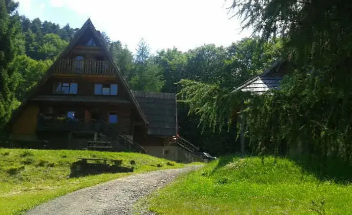 Bacówka w Bieszczadach – idealne miejsce na wypoczynek i przygodę