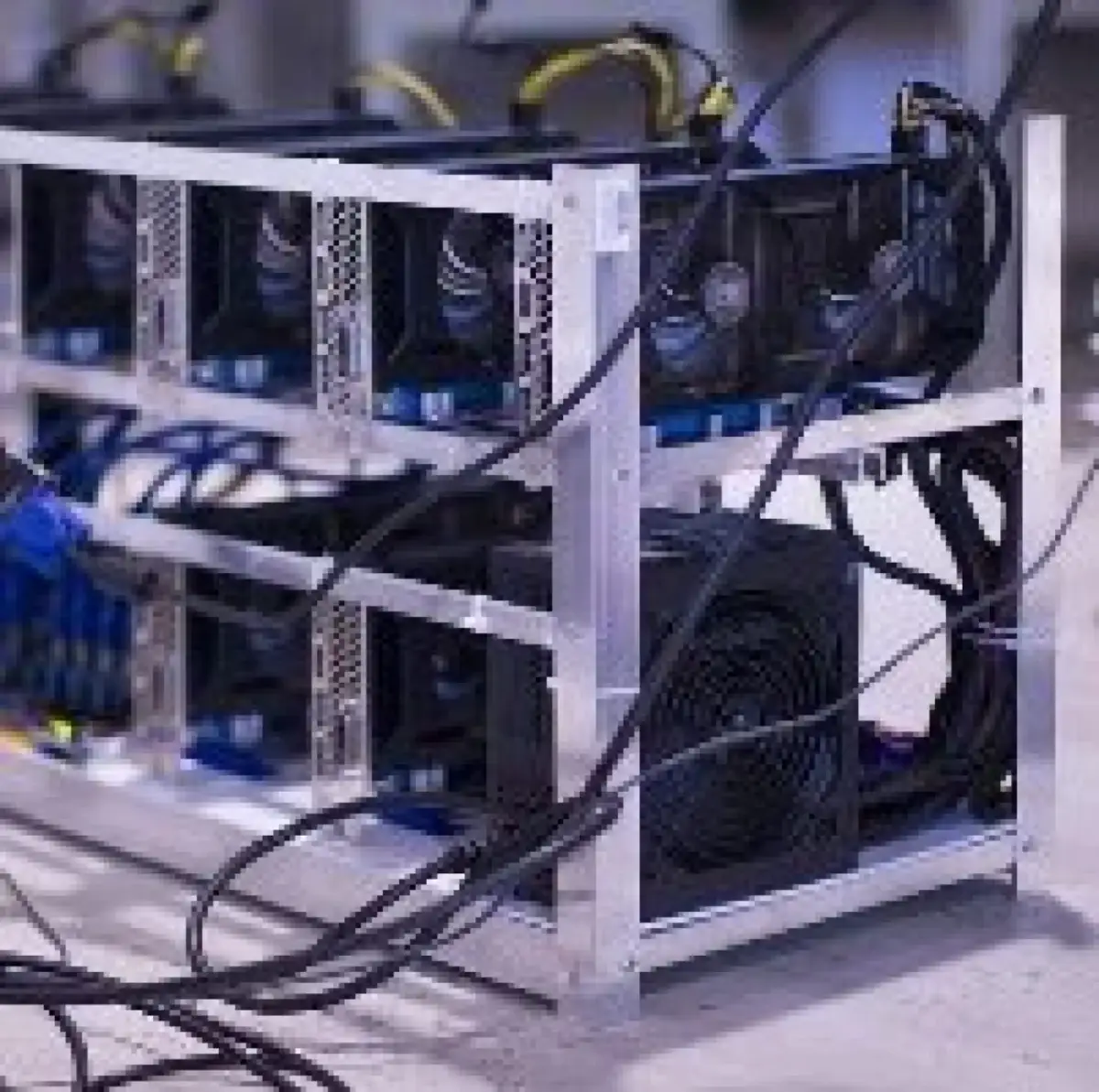 Jak działa koparka kryptowaluty i co musisz wiedzieć, by nie stracić?