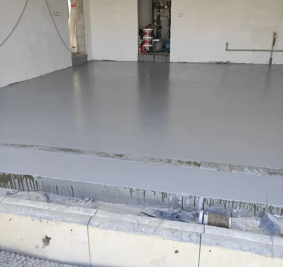 Jak zrobić posadzkę w garażu? Wybierz materiał i zrób to sam!