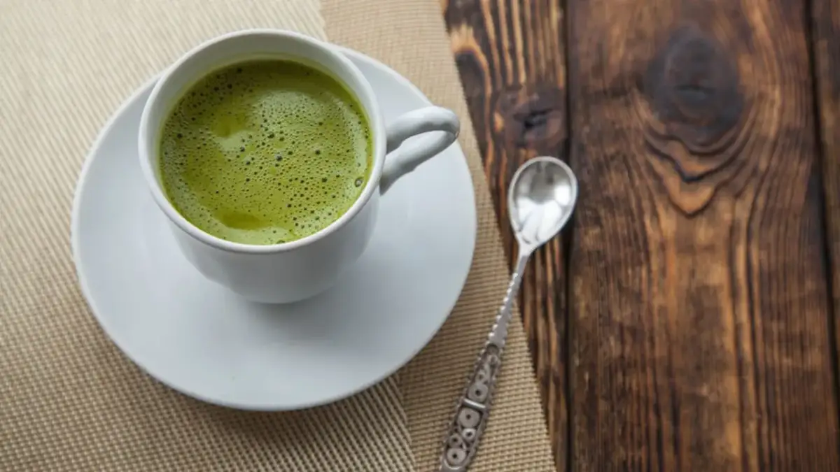 Zielona kawa: Jak parzyć dla smaku i zdrowia? Uniknij błędów!