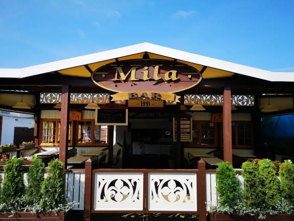 Gdzie zjeść w Mosznej? Najlepsze restauracje i lokale gastronomiczne